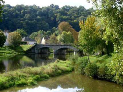 Am Cher-Ufer von Chambon sur Voueize